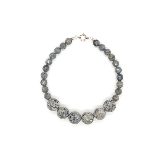 Jivu: Sodalite, Labradorite above