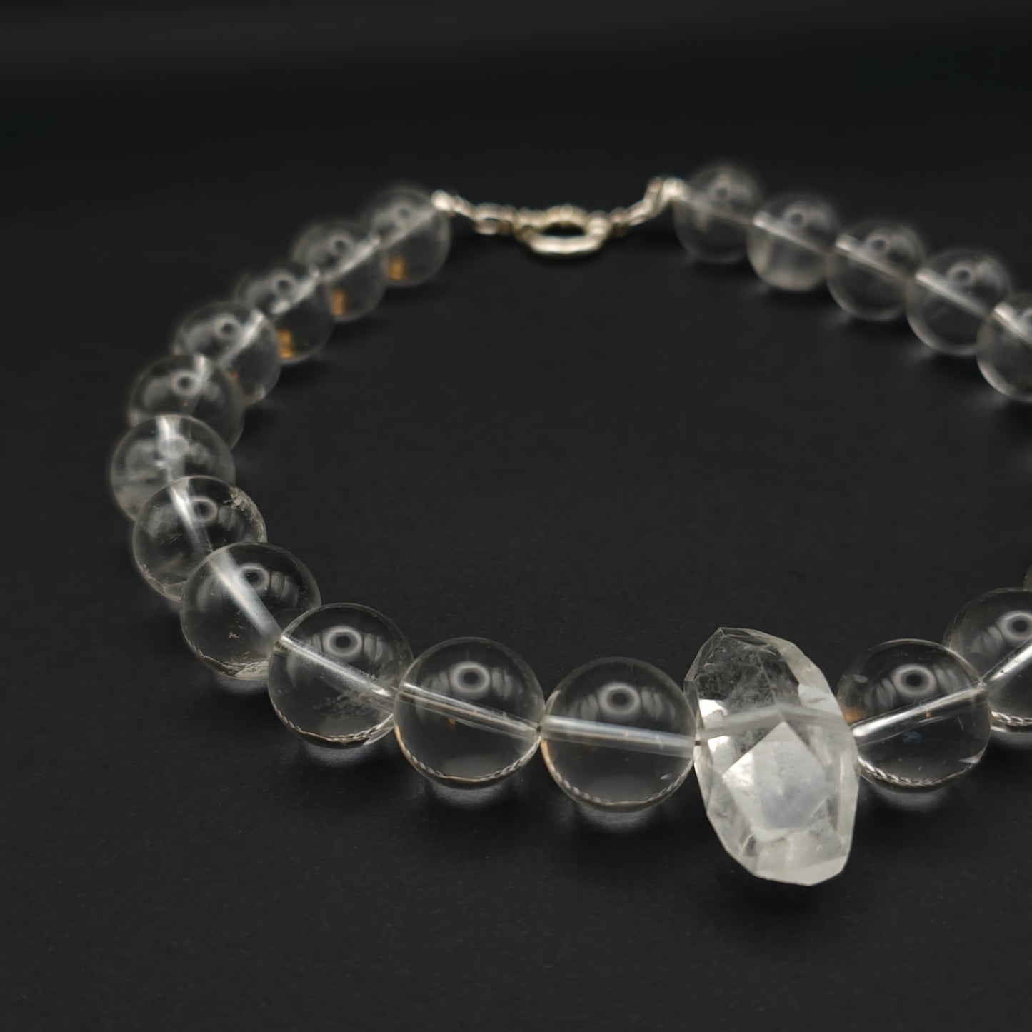 Uwazi: Crystal Quartz 16mm left