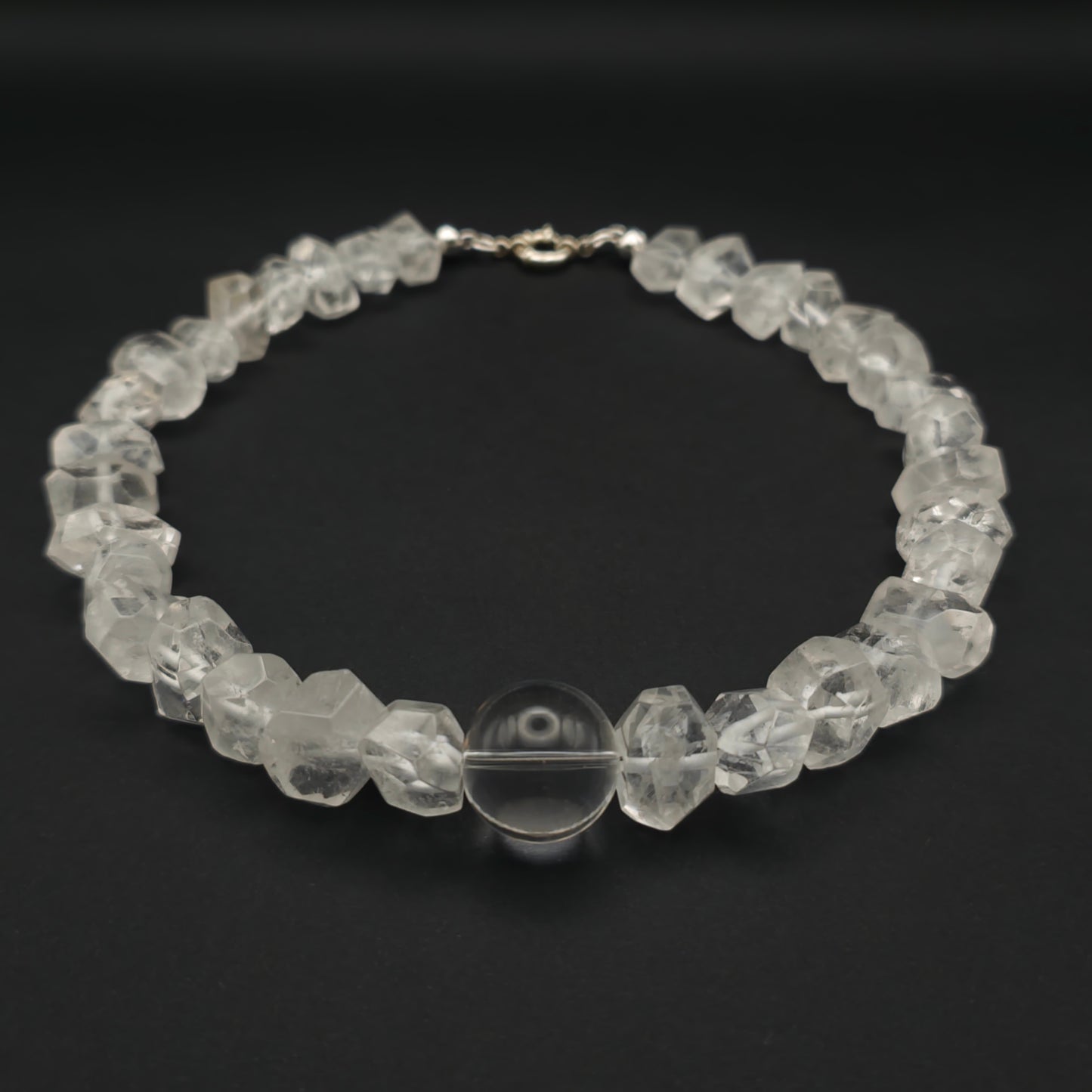 Uwazi: Crystal Quartz Tumbled front