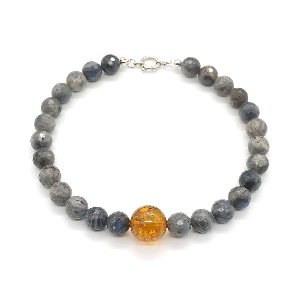 Hisia: Labradorite, Amber front view