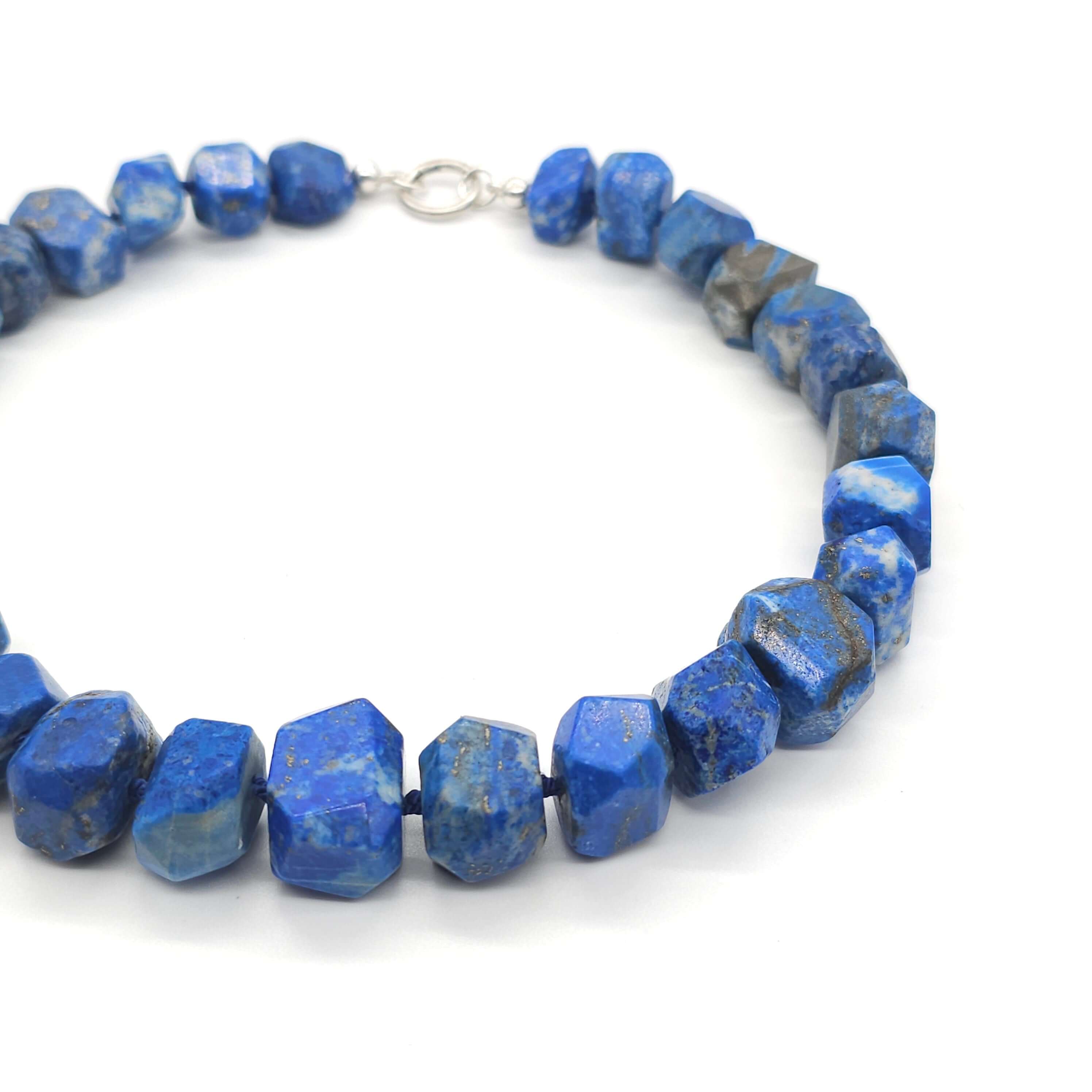 Maji: Lapislazuli right view