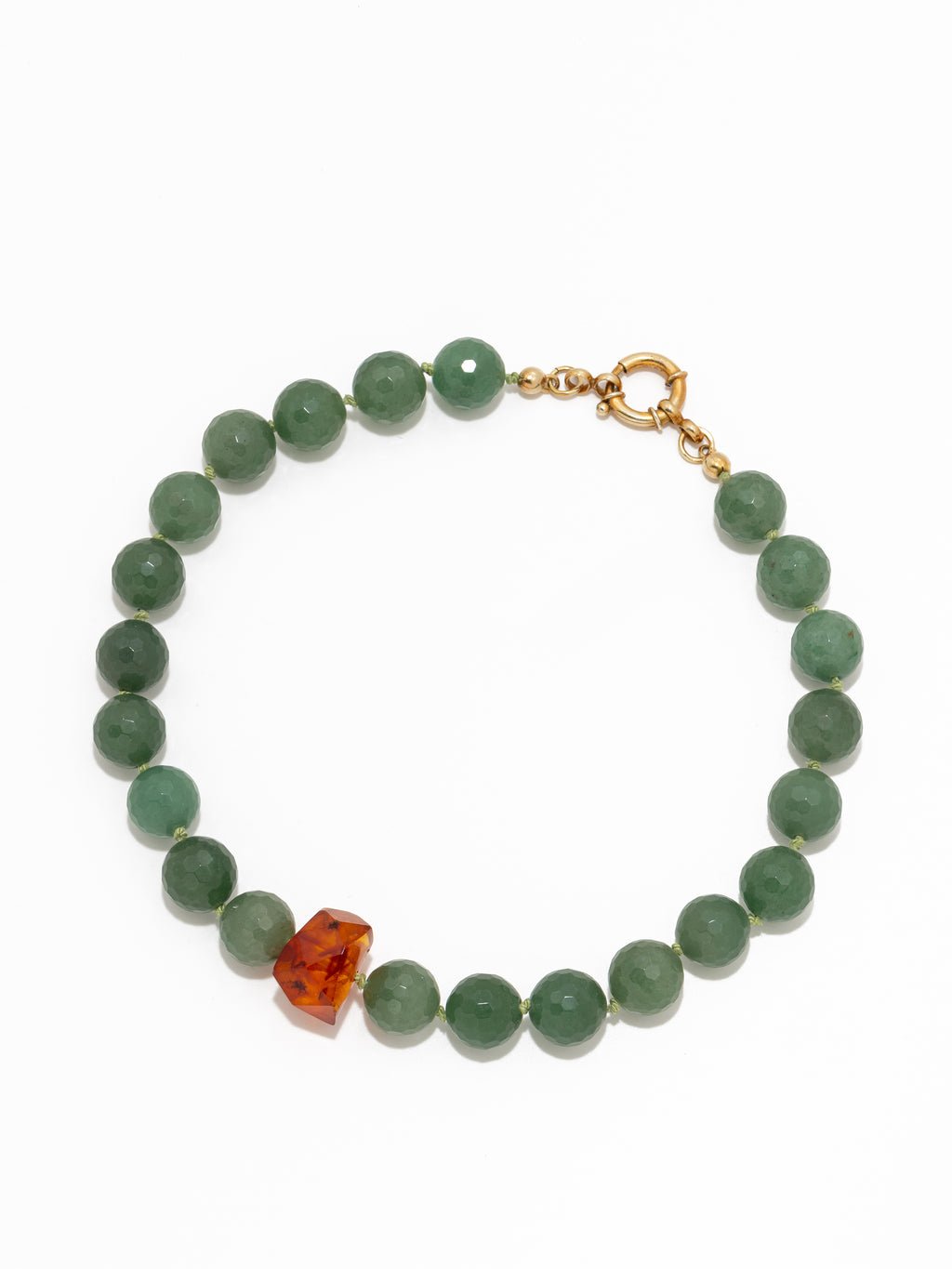 Mmea: Aventurine, Amber