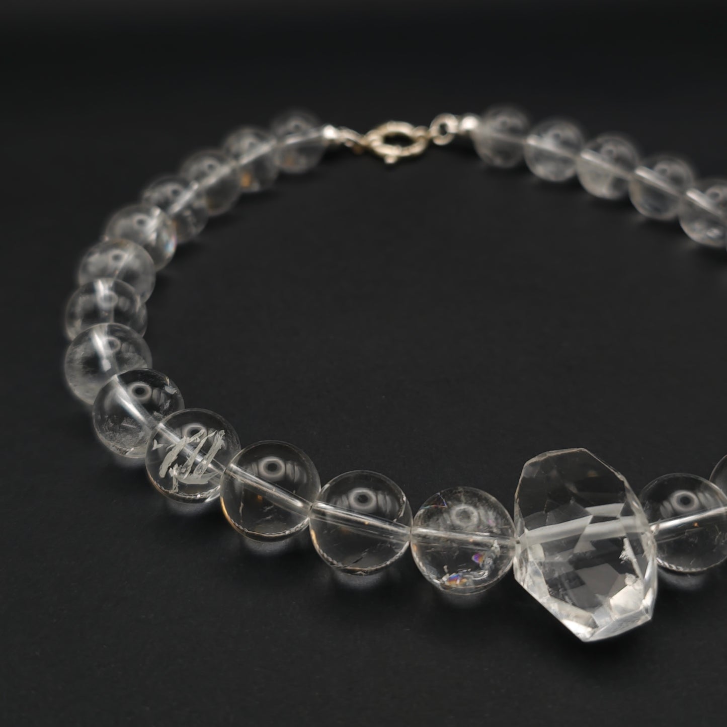 Uwazi: Crystal Quartz 14mm left